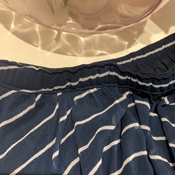 Abercrombie skirt - Picture 3 of 6